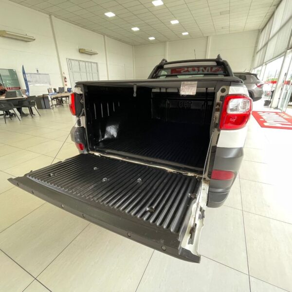 Strada Working HARD 1.4 Fire Flex 8V CS - Imagem 7